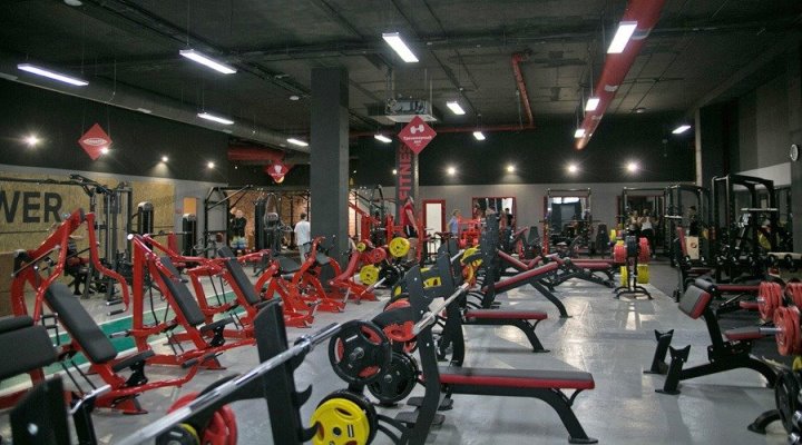 Тренажерный зал Loft Fitness Кострома - ракурс 2
